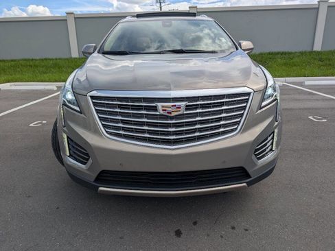Used 2018 Cadillac XT5 Platinum w/ Driver Assist Package image 3
