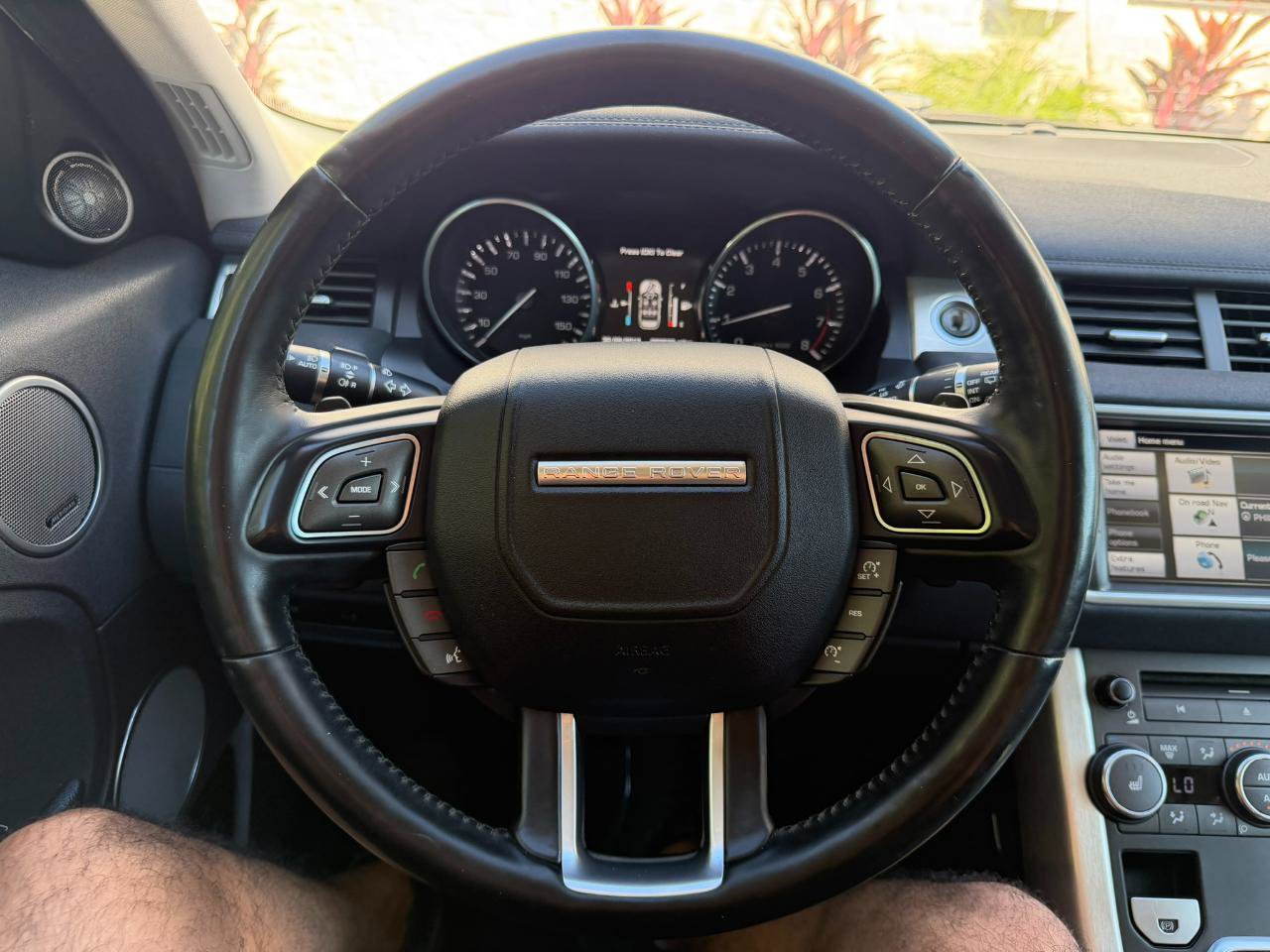 Used 2015 Land Rover Range Rover Evoque Pure Plus AWD/4WD image 26