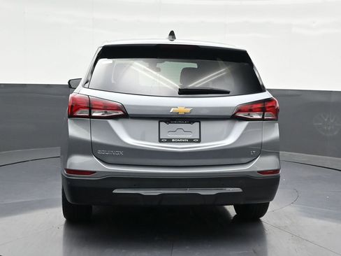 Used 2024 Chevrolet Equinox LT FWD image 4
