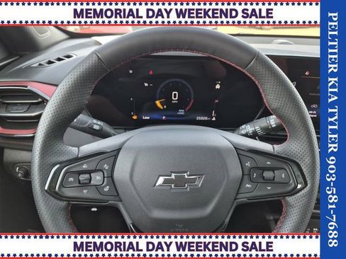 Used 2025 Chevrolet TrailBlazer RS w/ Convenience Package FWD image 29