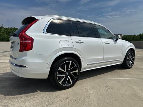 Certified 2024 Volvo XC90 B6 Plus w/ Protection Package Premier AWD/4WD image 9