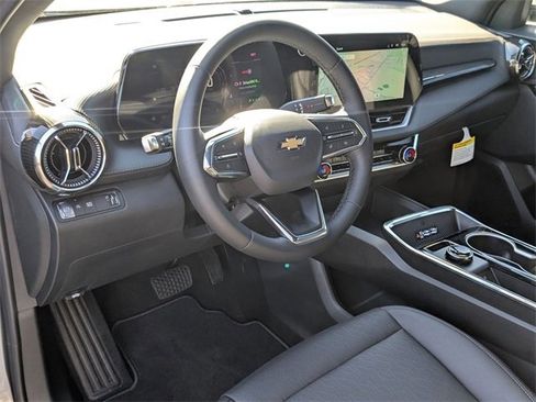 New 2026 Chevrolet Equinox LT w/ Convenience Package II image 16