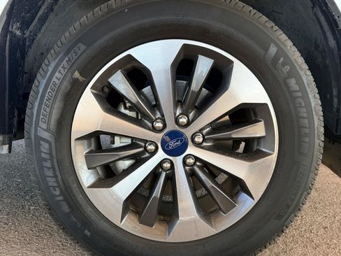 Used 2019 Ford F150 XL w/ Equipment Group 101A Mid RWD image 9