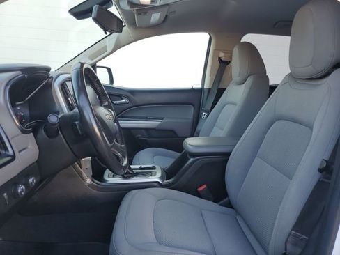 Used 2019 Chevrolet Colorado LT image 9