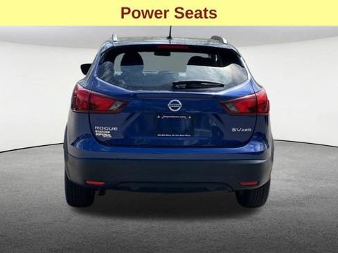Used 2017 Nissan Rogue Sport SV w/ SV Premium Package AWD/4WD image 7