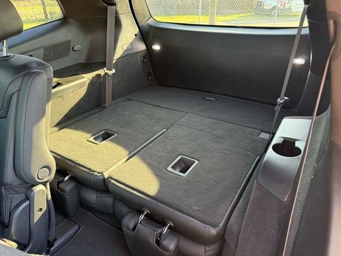 Used 2023 Cadillac XT6 Premium Luxury image 55