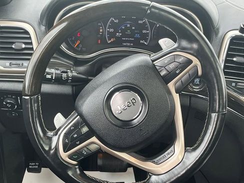 Used 2014 Jeep Grand Cherokee Overland image 12