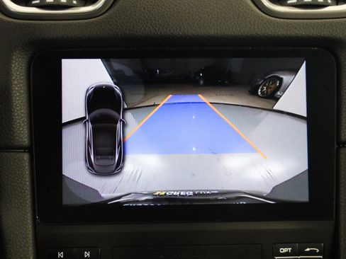 Used 2025 Porsche 718 Cayman image 40