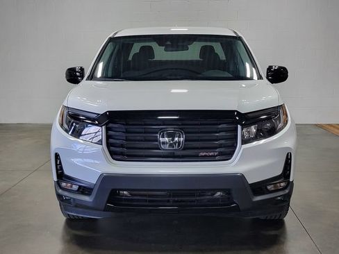 Certified 2023 Honda Ridgeline Sport image 3