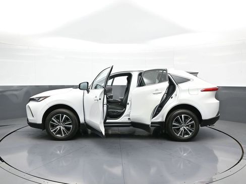 Certified 2024 Toyota Venza LE image 42