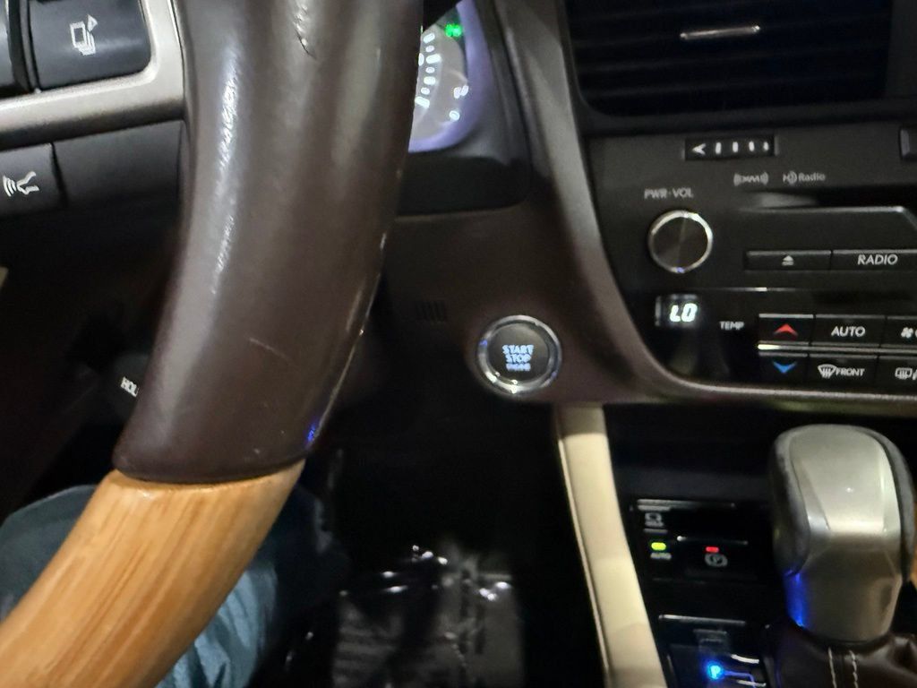 Used 2018 Lexus RX 350L AWD image 18