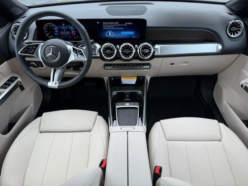 Certified 2026 Mercedes-Benz GLB 250 4MATIC image 12