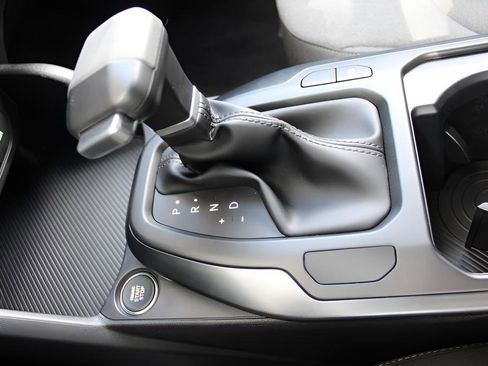 New 2025 Kia K4 LX image 24