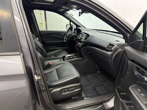 Used 2019 Honda Passport Touring image 15