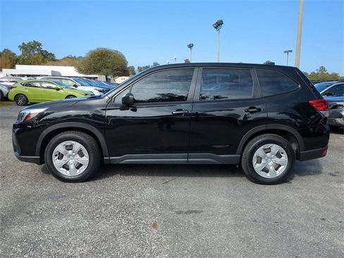 Used 2021 Subaru Forester image 7