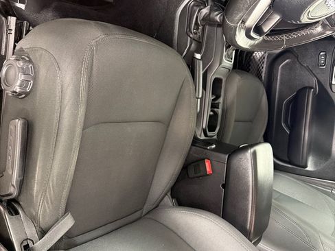 Used 2020 Jeep Wrangler Unlimited Sport S AWD/4WD image 12