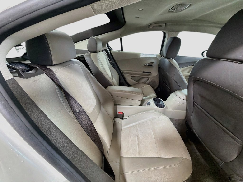 Used 2013 Chevrolet Volt Premium w/ Premium Trim Package FWD image 27