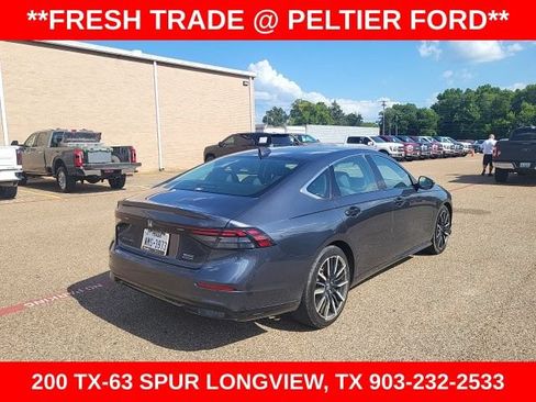 Used 2025 Honda Accord Touring image 6