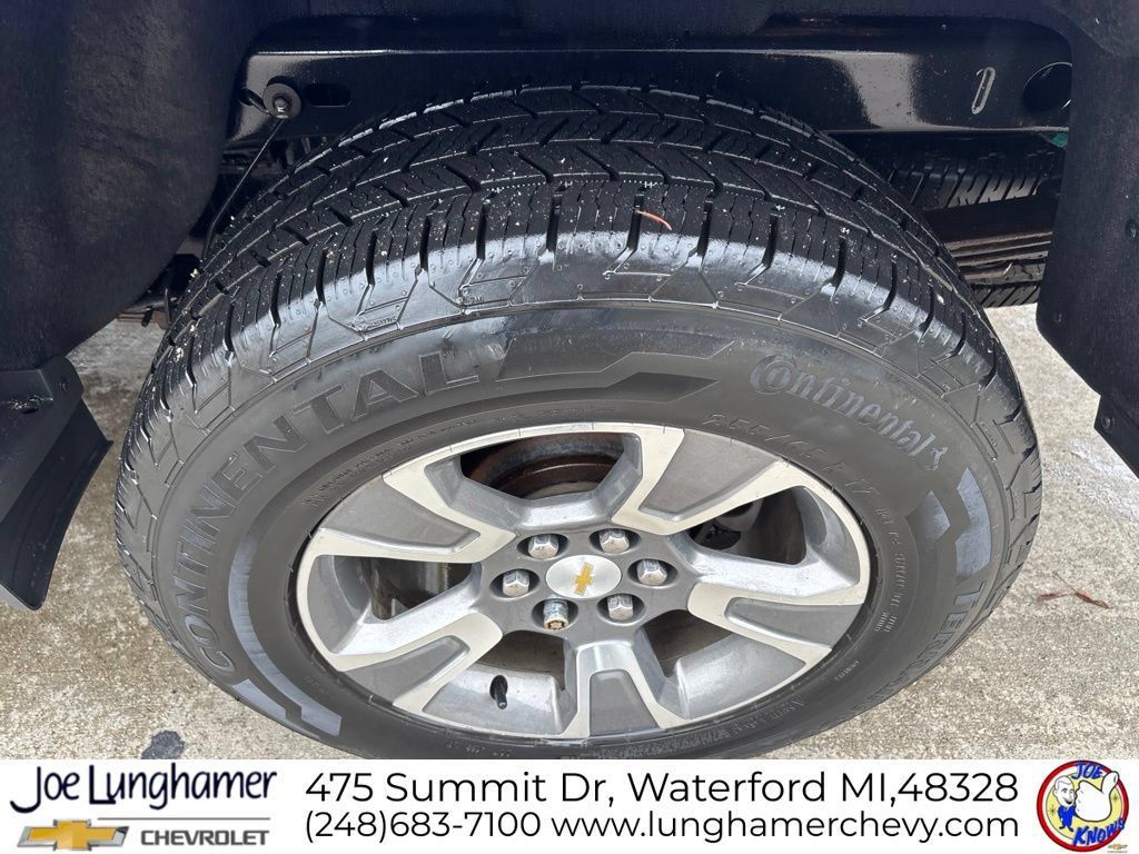 Used 2015 Chevrolet Colorado Z71 AWD/4WD image 12