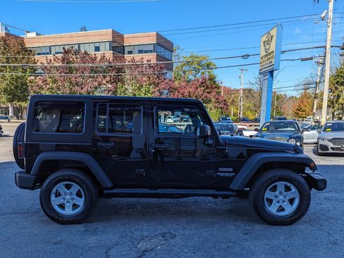 Used 2015 Jeep Wrangler Unlimited Sport w/ Quick Order Package 24S image 7