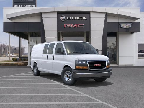 New 2026 GMC Savana 3500 Extended RWD image 1