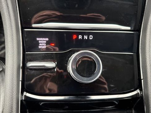 Used 2023 Jeep Grand Cherokee Limited AWD/4WD image 36