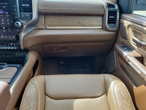 Used 2019 RAM 1500 Limited image 15