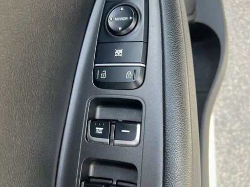 Used 2016 Kia Optima LX FWD image 16