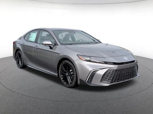New 2026 Toyota Camry SE FWD image 8