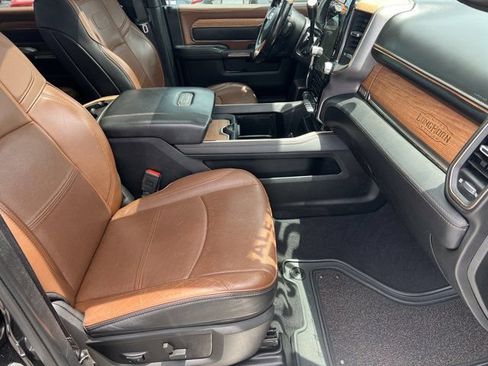 Used 2021 RAM 2500 Limited AWD/4WD image 17