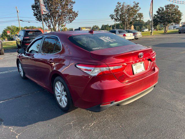 Used 2019 Toyota Camry LE FWD image 32