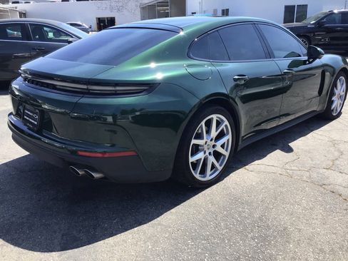 Used 2026 Porsche Panamera RWD image 4