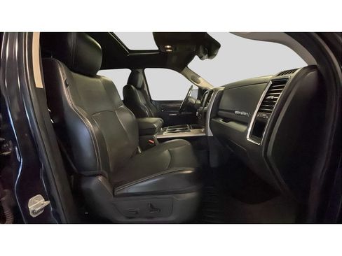 Used 2013 RAM 1500 Laramie w/ Convenience Group AWD/4WD image 17
