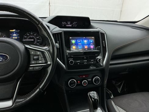 Used 2020 Subaru Crosstrek 2.0i Premium w/ Moonroof Package 2 AWD/4WD image 34