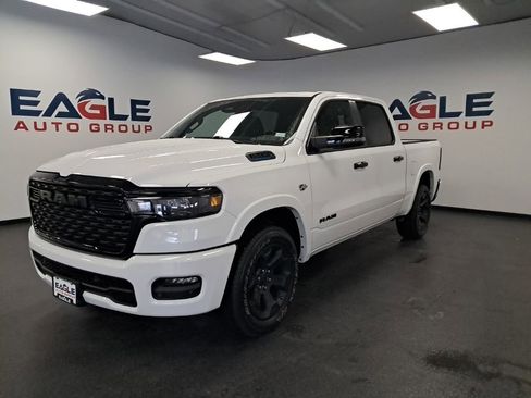 Used 2026 RAM 1500 Big Horn AWD/4WD image 4