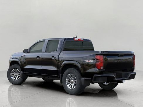 Used 2026 Chevrolet Colorado LT w/ LT Convenience Package AWD/4WD image 3