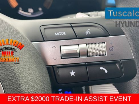 New 2026 Hyundai Tucson Blue SE image 18