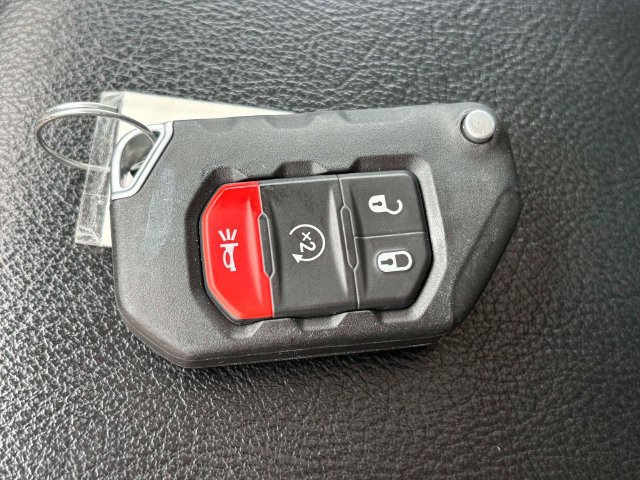 Used 2021 Jeep Wrangler Unlimited Sport AWD/4WD image 20