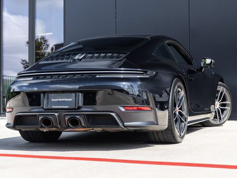Certified 2026 Porsche 911 Carrera GTS RWD image 11