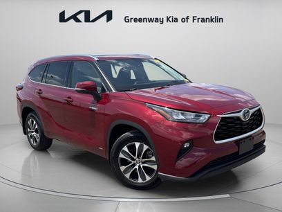 Used 2020 Toyota Highlander XLE