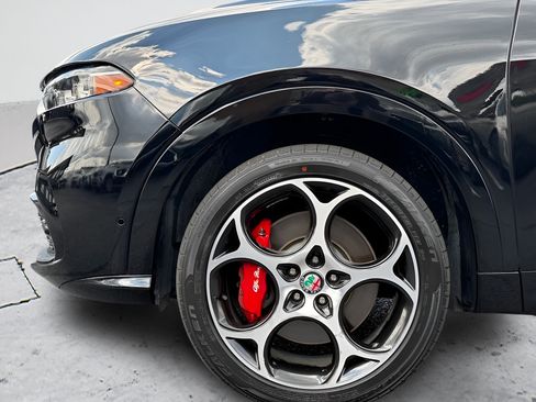 Used 2024 Alfa Romeo Tonale Ti AWD/4WD image 34