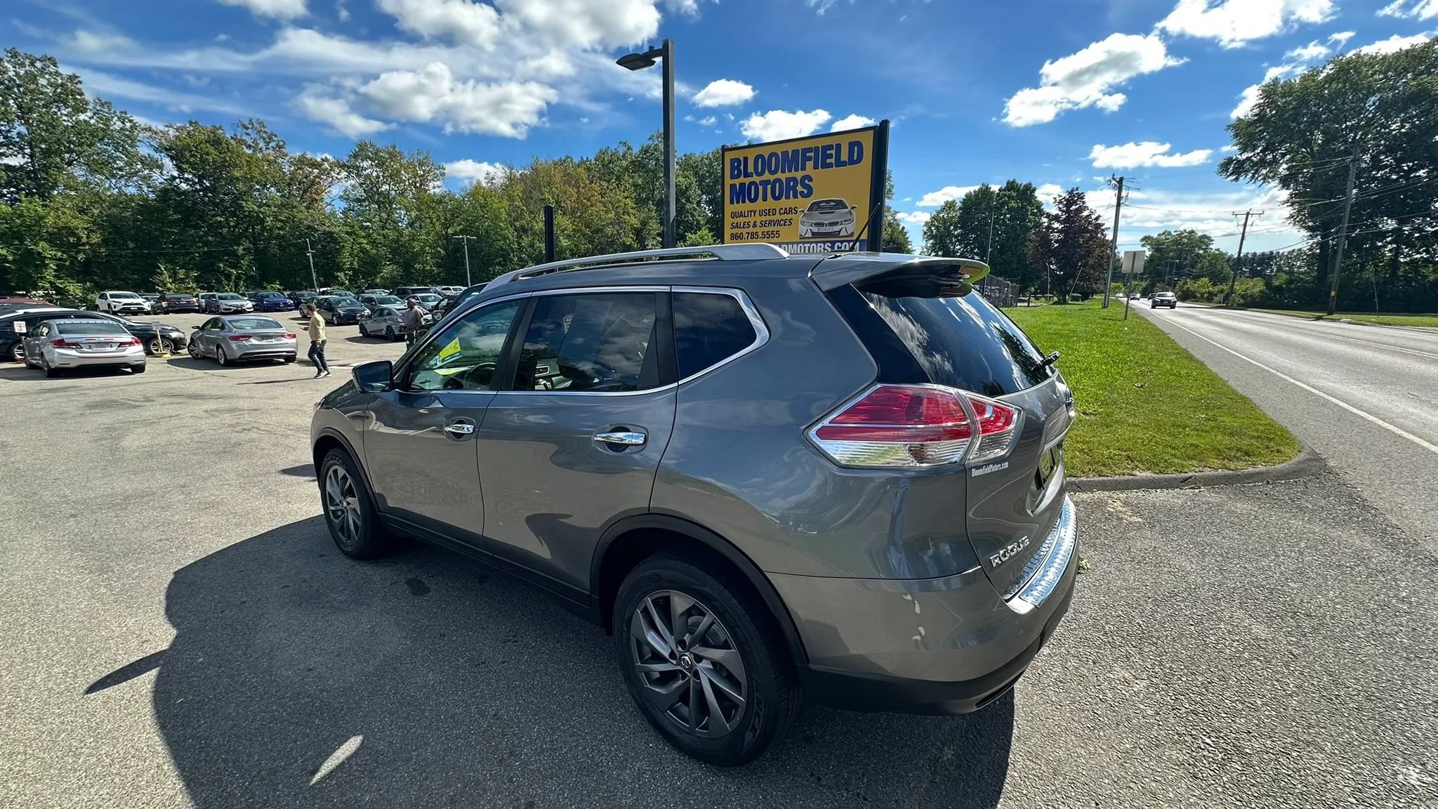 Used 2016 Nissan Rogue SL w/ SL Premium Package AWD/4WD image 7