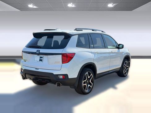 Used 2023 Honda Passport Elite image 8