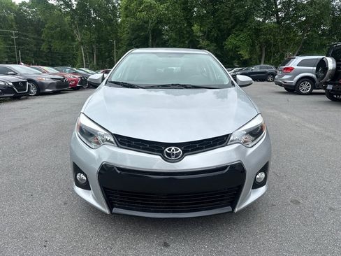 Used 2016 Toyota Corolla S image 3