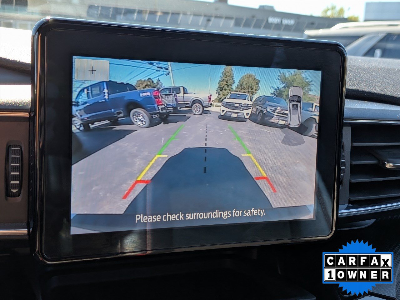 Certified 2024 Ford Explorer ST-Line w/ Class IV Trailer Tow Package AWD/4WD image 25