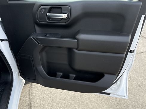 Used 2023 Chevrolet Silverado 1500 W/T w/ Trailering Package image 15