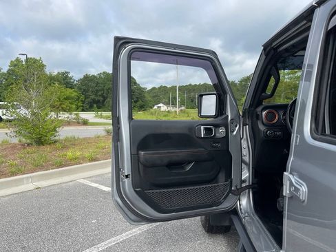 Used 2021 Jeep Gladiator Mojave AWD/4WD image 50