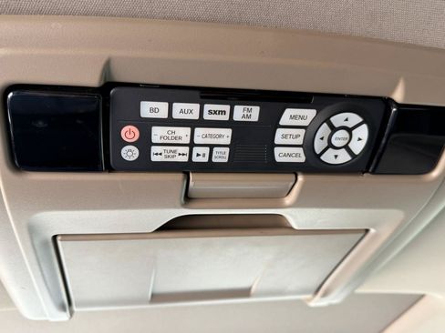 Used 2017 Honda Pilot Touring image 13