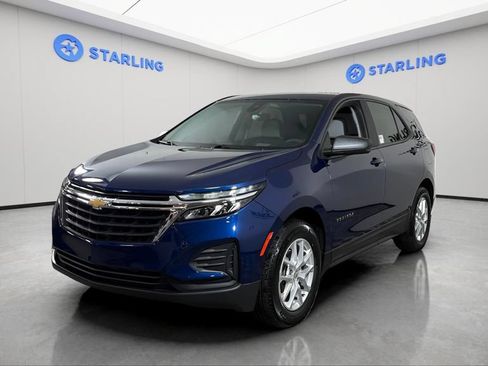 Used 2023 Chevrolet Equinox LS FWD image 16