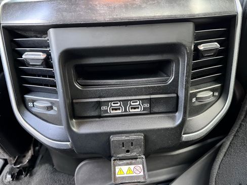 Used 2022 RAM 1500 Big Horn image 34